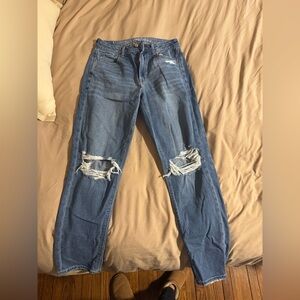 American Eagle Outfitters Light Blue Distressed Mom Jeans